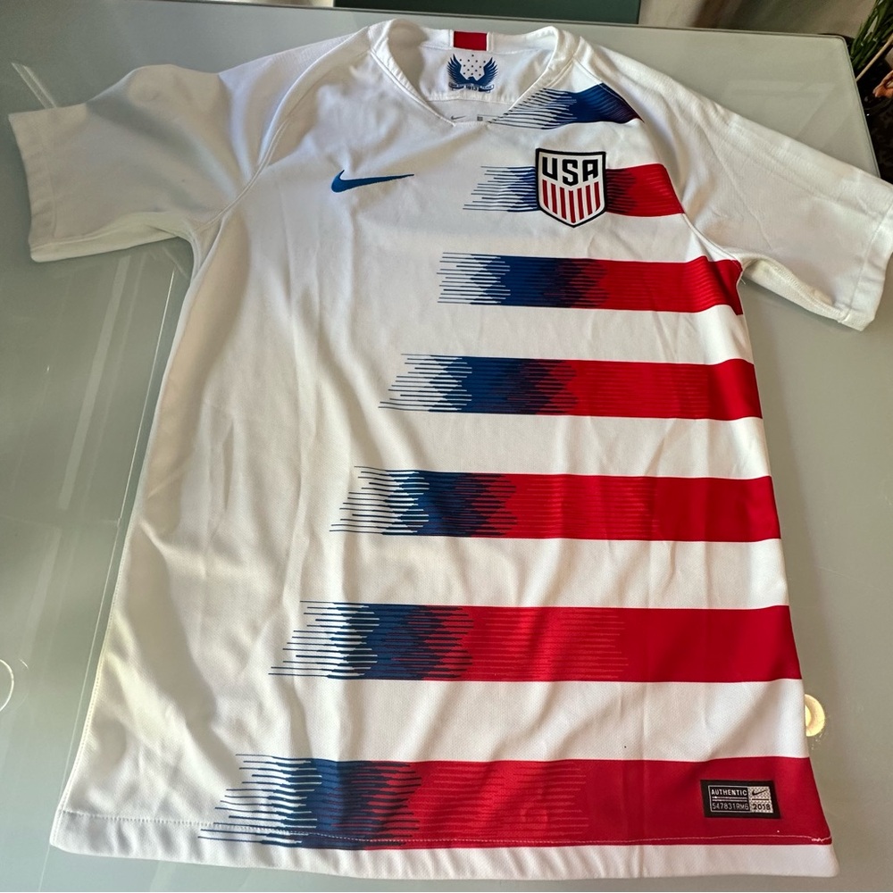 Nike One Nation One Team 1913 USA Men’s size small